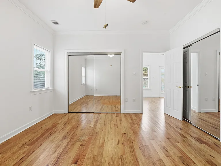 202 Penrose Dr — Photo 18