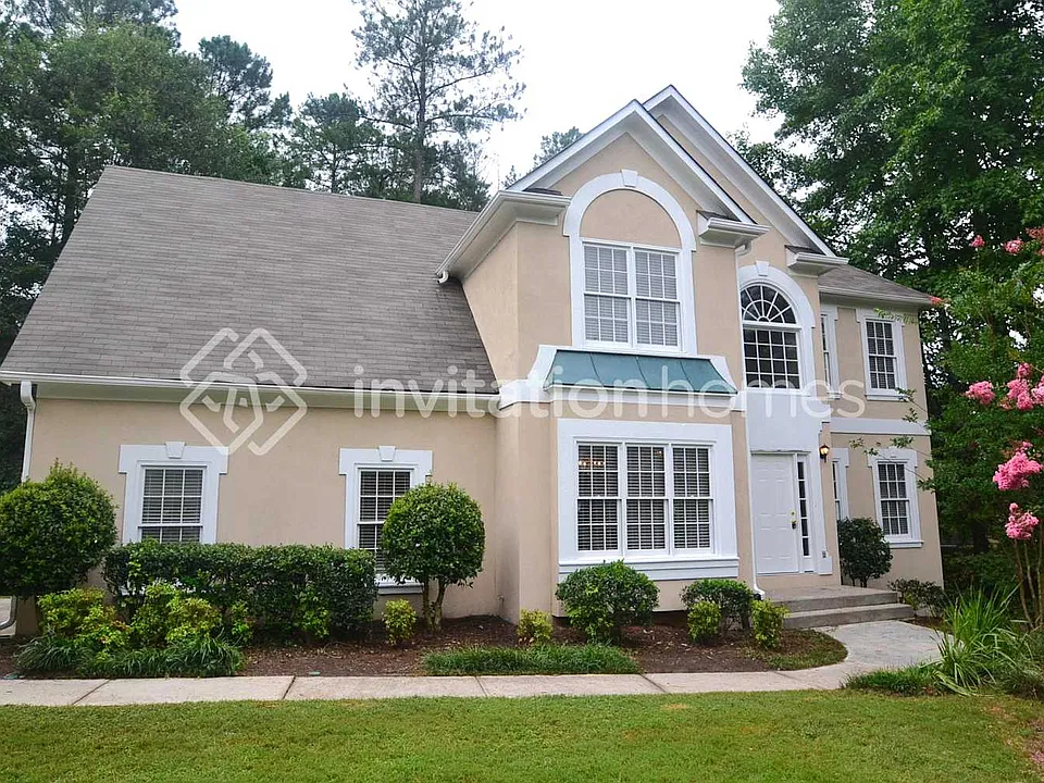 7401 Bayside Trl