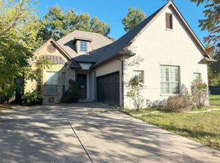 2205 Western Ave, Fort Worth, TX 76107