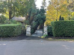 7200 SW Newton Pl, Portland, OR 97225