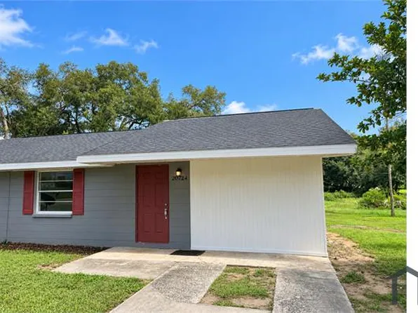 20724 Old Trilby Rd, Dade City, FL 33523