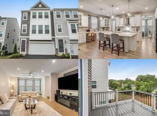 18281 Summit Pointe Dr, Triangle, VA 22172