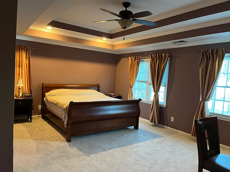 2818 Chapman Way — Photo 15