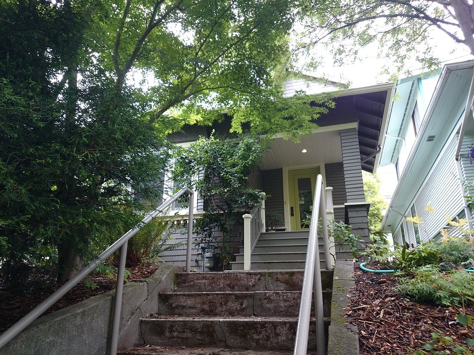 1st image of 1822 1st Ave W