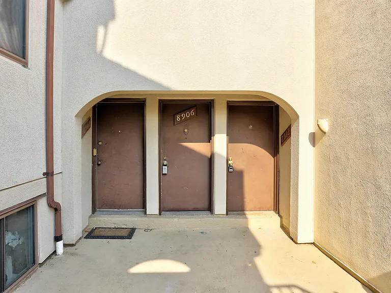 8906 Battery Pl #4 — Photo 18
