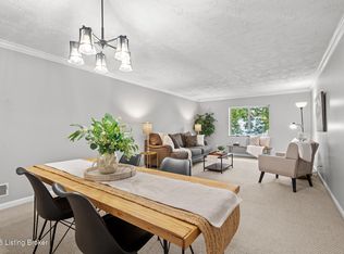 4875 Sherburn Ln Unit 2J, Louisville, KY 40207