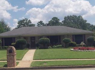 2025 Pine Needle Dr E, Mobile, AL 36609