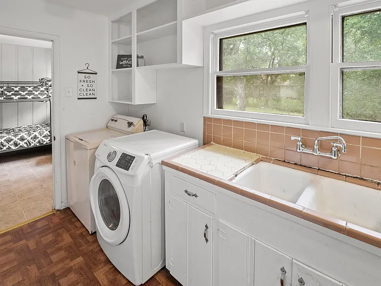 6208 Walnut Hills Dr — Photo 15