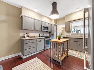 5216 Carnegie St, Pittsburgh, PA 15201