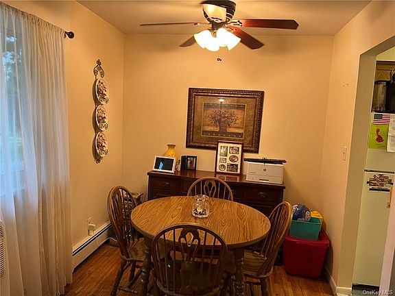 4th image of 19 Manor Dr #19