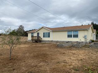 1767 Old Town Loop Rd, Oakland, OR 97462