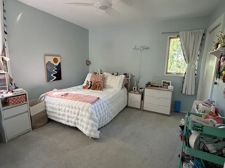 2nd bedroom - 2nd floor
