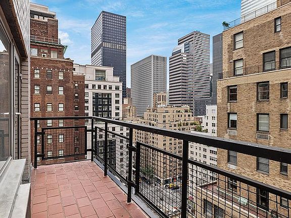 2nd image of 110 E 57th St APT 17F