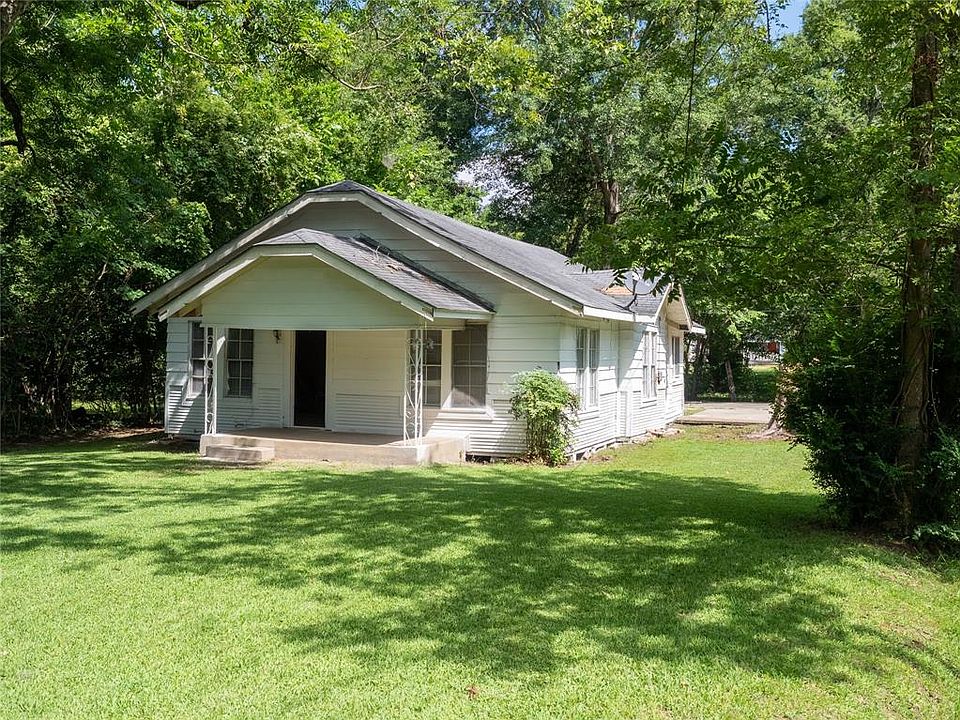1st image of 900 Glenn Ave