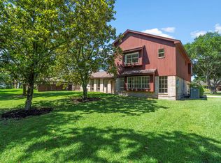 2011 Briar Ln, Richmond, TX 77469
