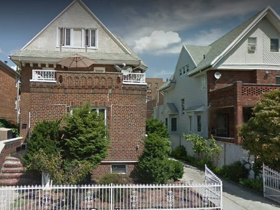 2nd image of 1851 84th St