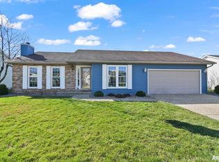 104 Argenta Dr, Springfield, IL 62703