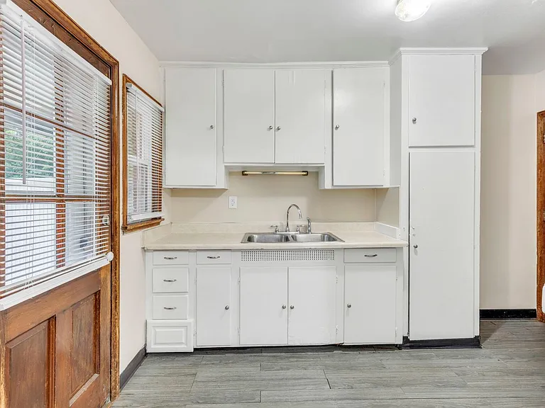 47-53 S Burgess Ave — Photo 1