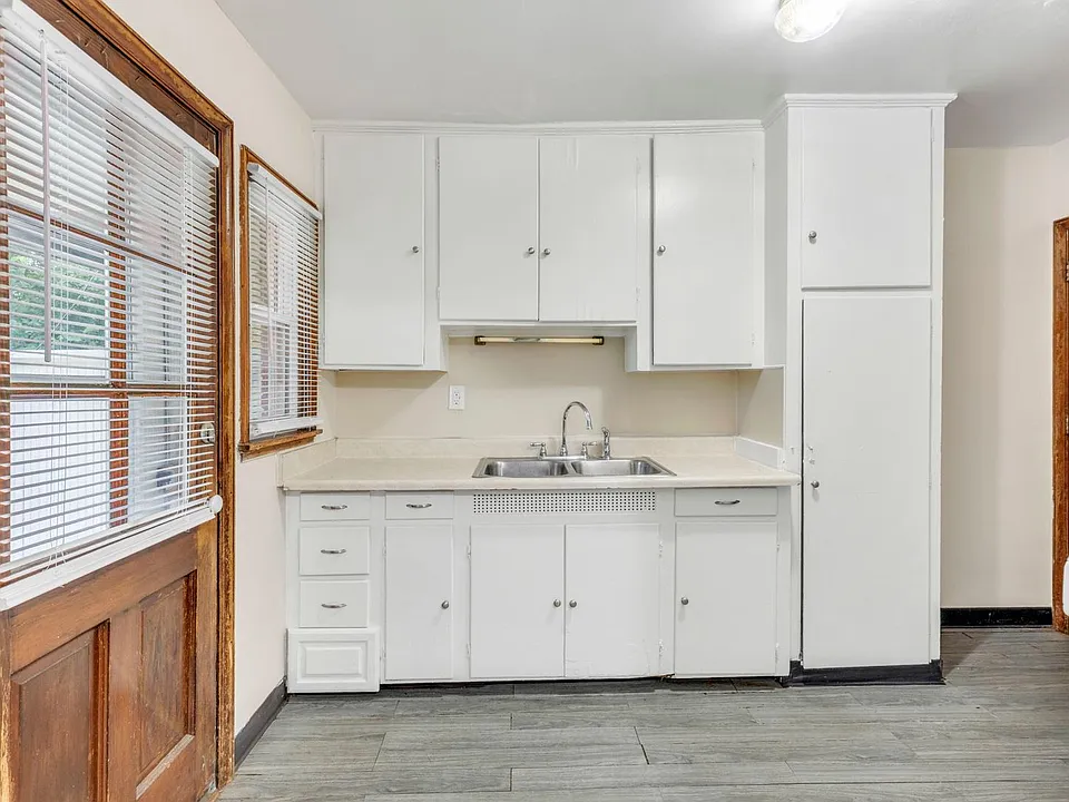 47-53 S Burgess Ave
