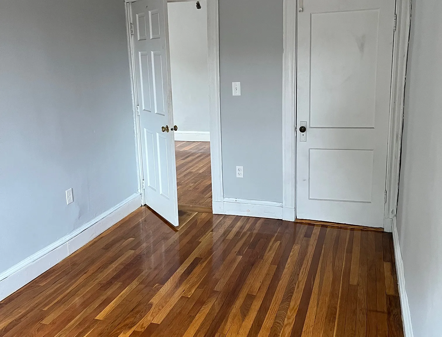 2 bed, 1000 sqft, $2,950 — Photo 3