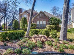 5909 Riverbend Pl, Fort Worth, TX 76112