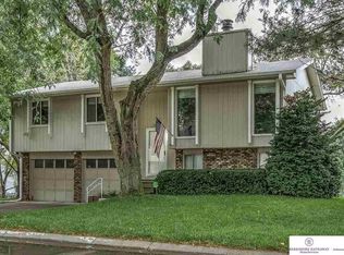 1429 N 146th Plz, Omaha, NE 68154