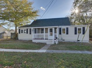 25 Mohican Dr, Portsmouth, VA 23701