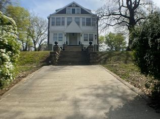 708 S 5th St #301, Independence, KS 67301
