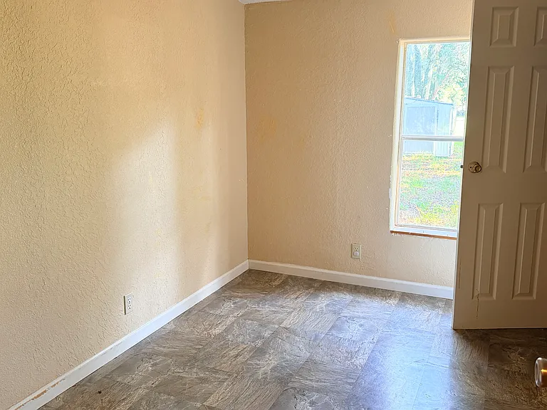 16188 Boyette Rd #1 — Photo 5