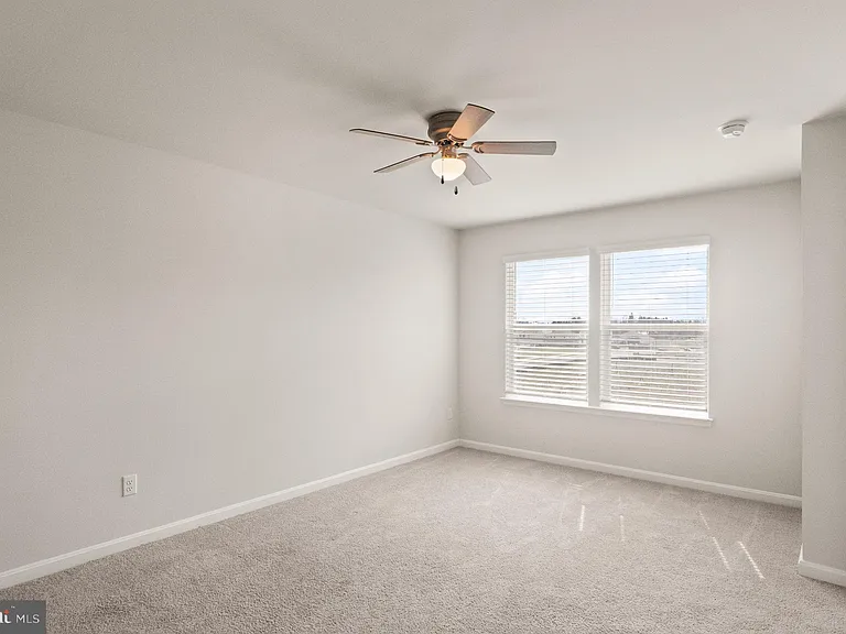 138 Willett Hollow St — Photo 23