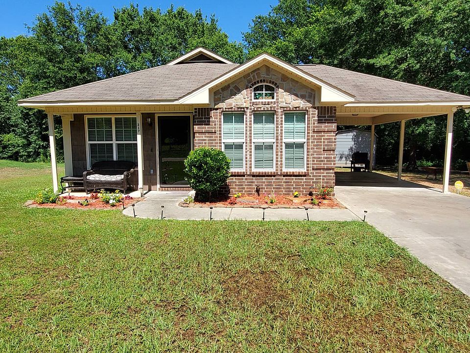1st image of 217 Jasmin Ln