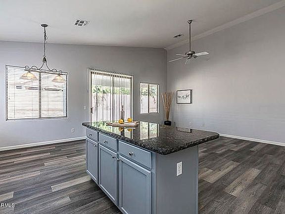 3rd image of 1073 N Kirby St