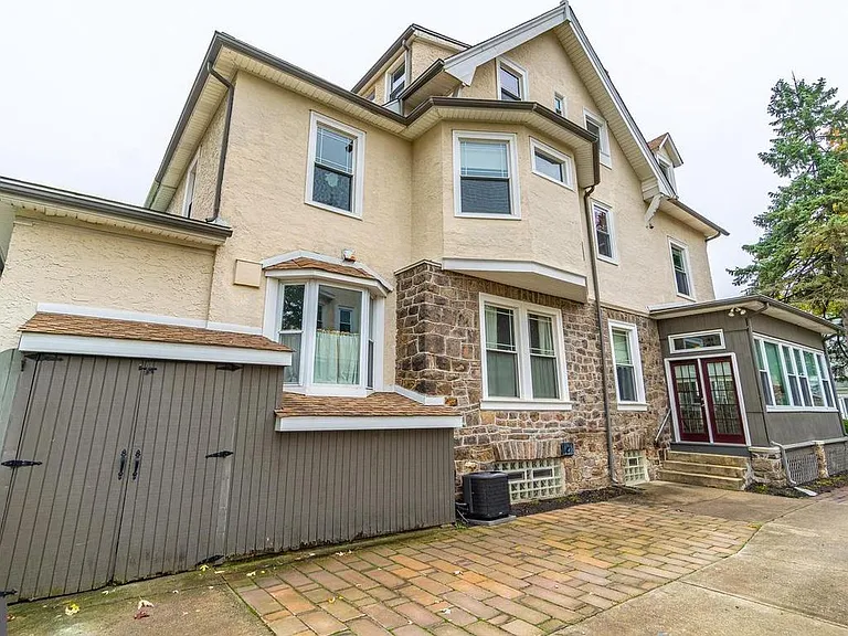 125 Grandview Rd — Photo 35
