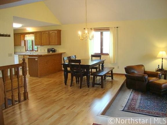 5th image of 3593 Searle Ct