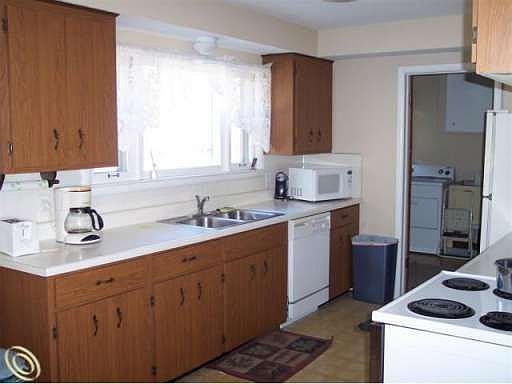 5th image of 25090 Coral Gables St