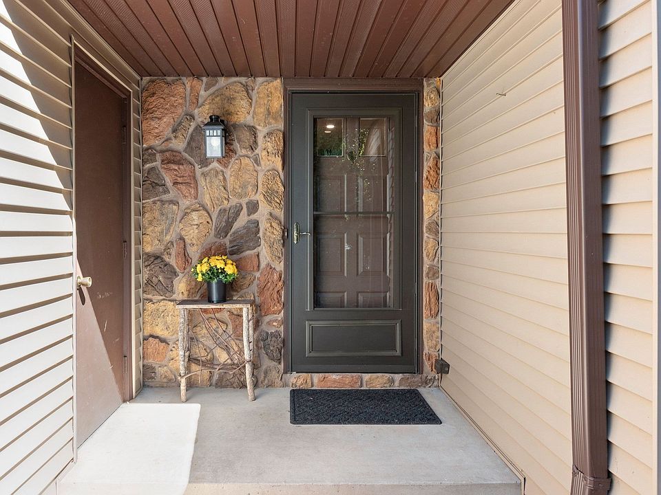 630 Brule Rd UNIT 33, De Pere, WI 54115 MLS 50280549 Zillow