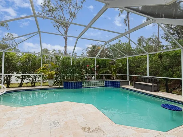 5545 Benton St, Lehigh Acres, FL 33971