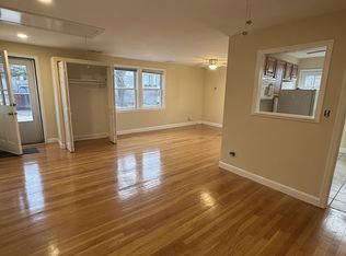 190 Institute Rd APT 3, Worcester, MA 01602