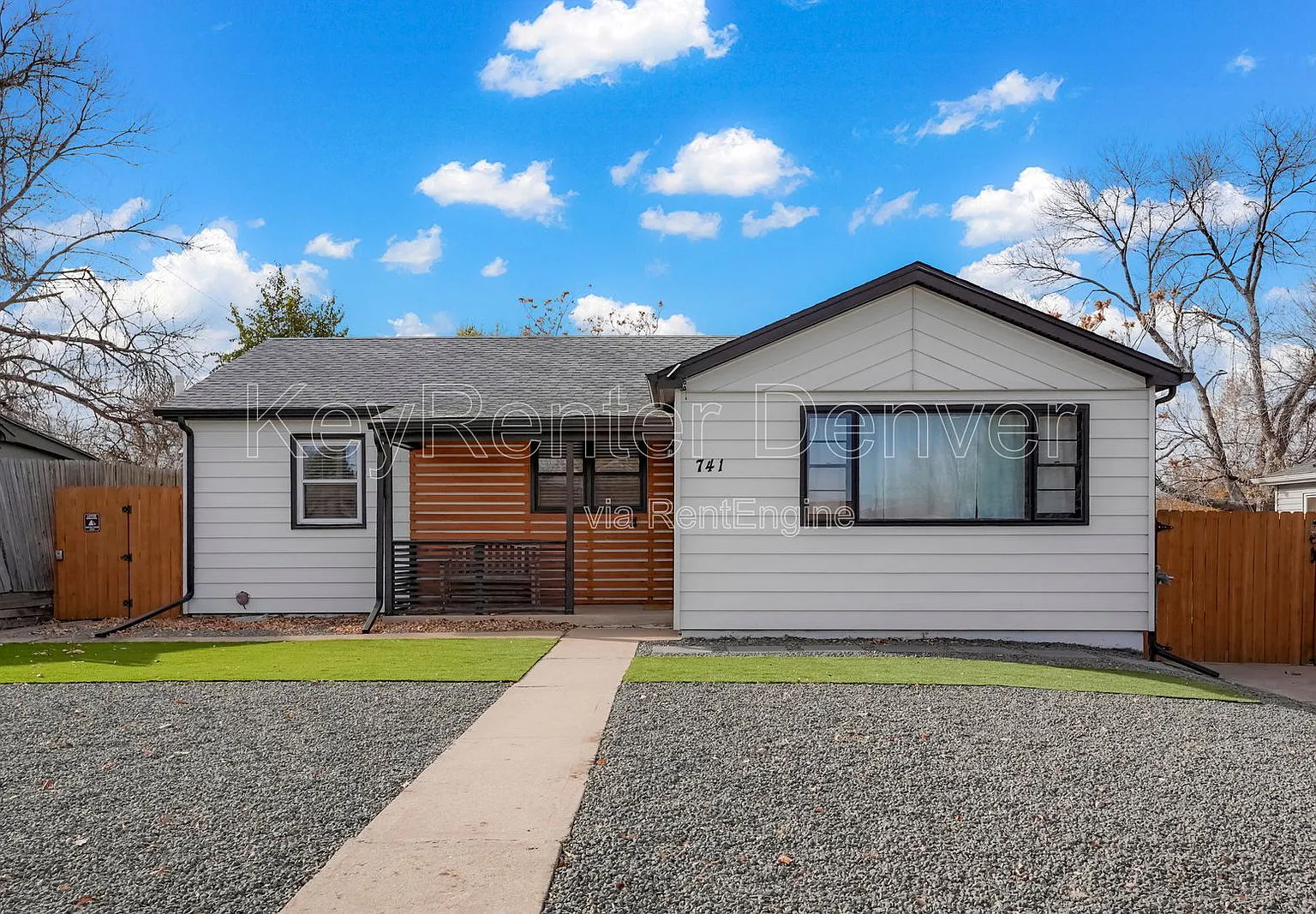 3 bed, 1.0 bath, 1000 sqft, $2,125 — Photo 1