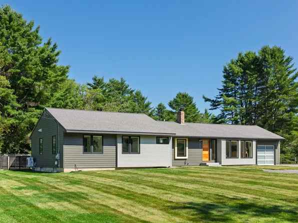 272 Princes Point Road, Yarmouth, ME 04096