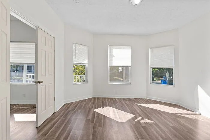 3004 Woodbridge Ave #1 — Photo 8
