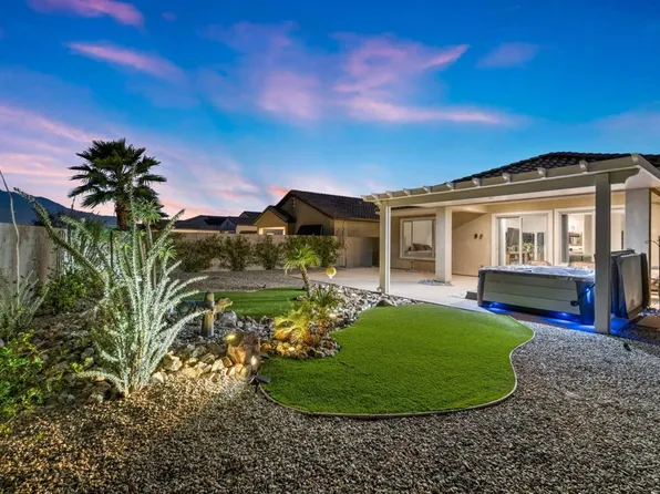 25 Pinot Noir, Rancho Mirage, CA 92270