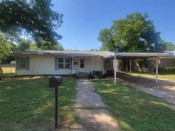 A 1430th Ave, Graham, TX 76450