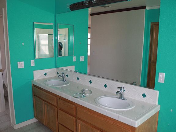 5th image of 1453 Donati Cir