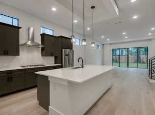 307 E 27th St, Houston, TX 77008