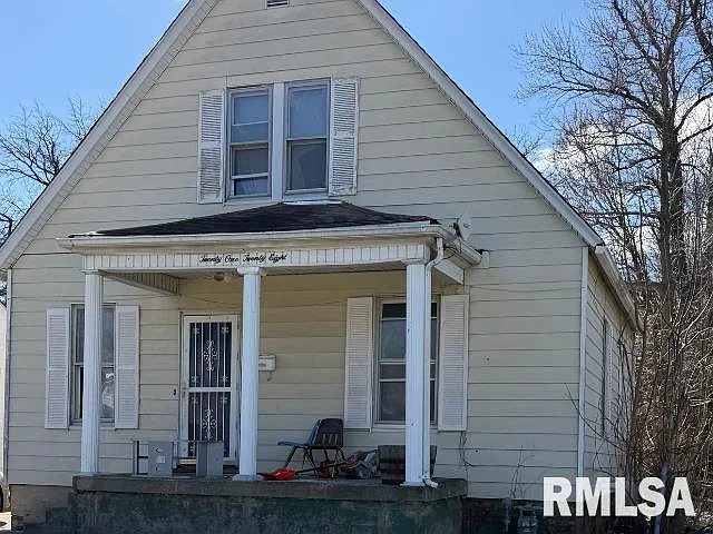 2128 E Capitol Ave photo 1