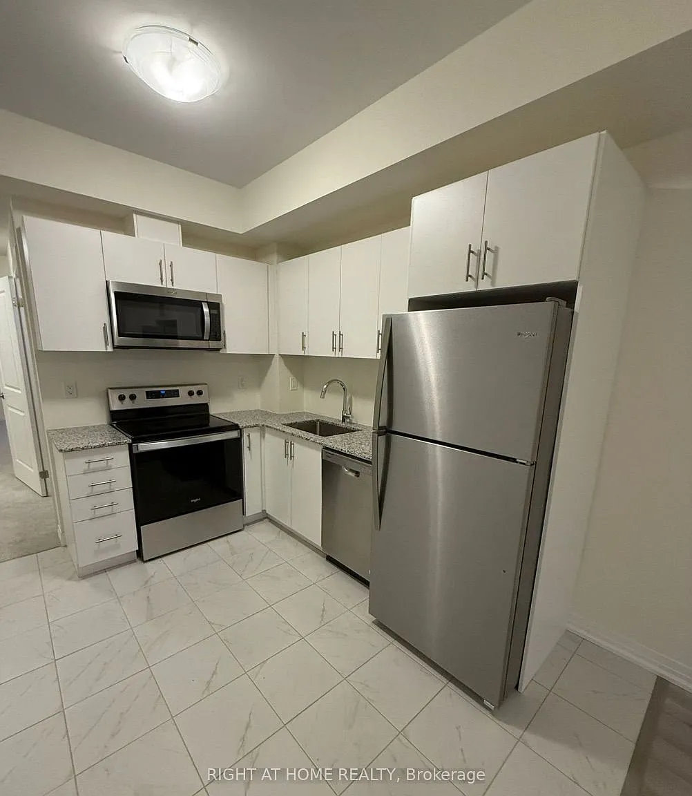 2 bed, $2,300 — Photo 4