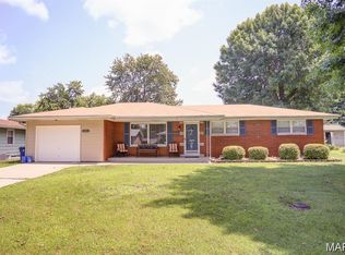 425 Sanders St, Bethalto, IL 62010