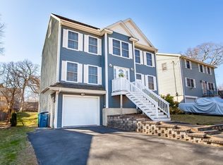 7 Fuller Rd, Billerica, MA 01821
