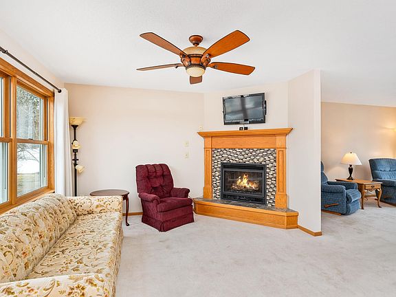 4th image of 4025 Stebner Rd